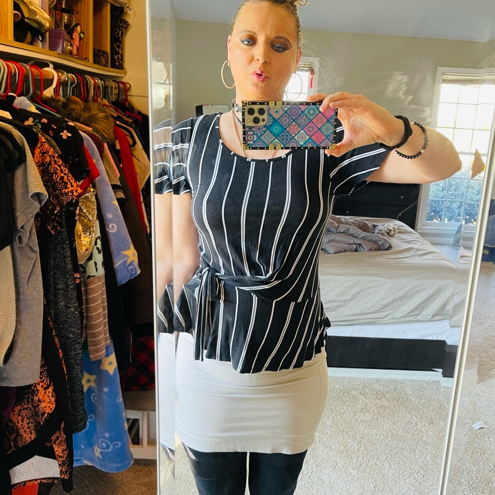 Banana Republic Khaki skirt size 6